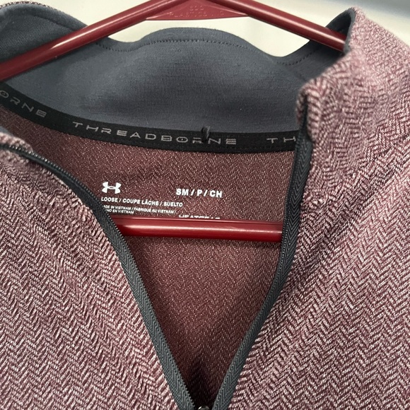 Men’s under Armour loose fit, three-quarter zip sweatshirt - Picture 2 of 3